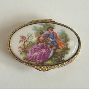 Vintage Courting Couple Pill Trinket Box Oval Metal Porcelain Design 2”